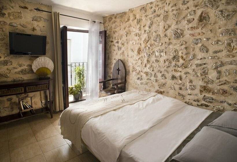 Quarto Estandar, Dios Esta Bien