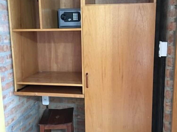 اتاق استاندارد یک نفره, Calafate Hostel