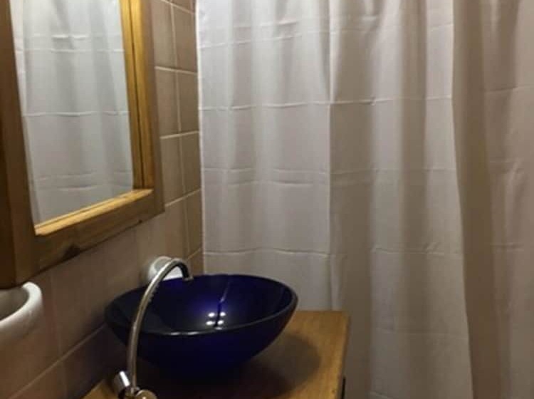 اتاق راحتی سه تخته, Calafate Hostel