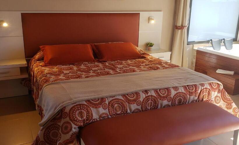 סוויטה, Aires Serranos   Suites