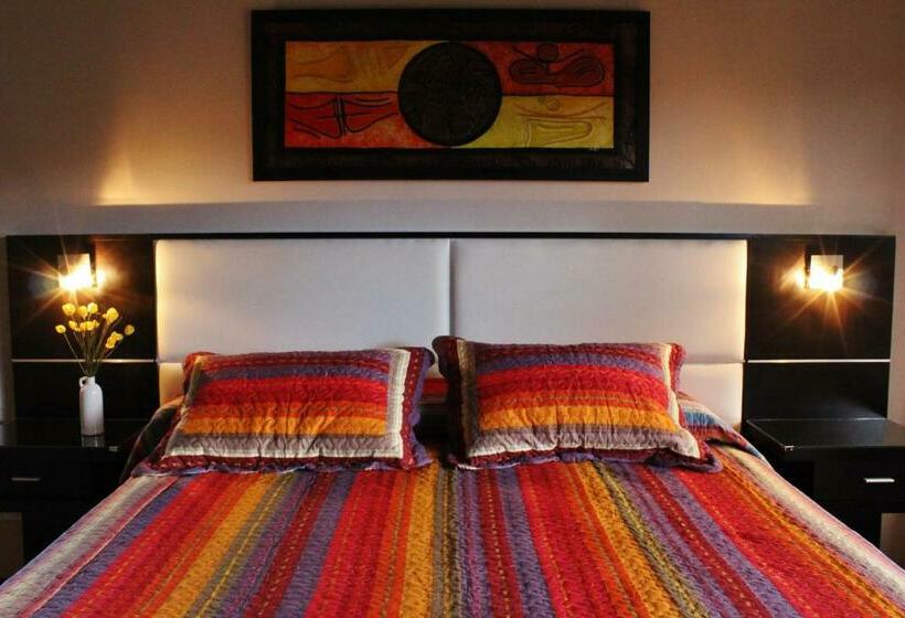 סוויטה, Aires Serranos   Suites