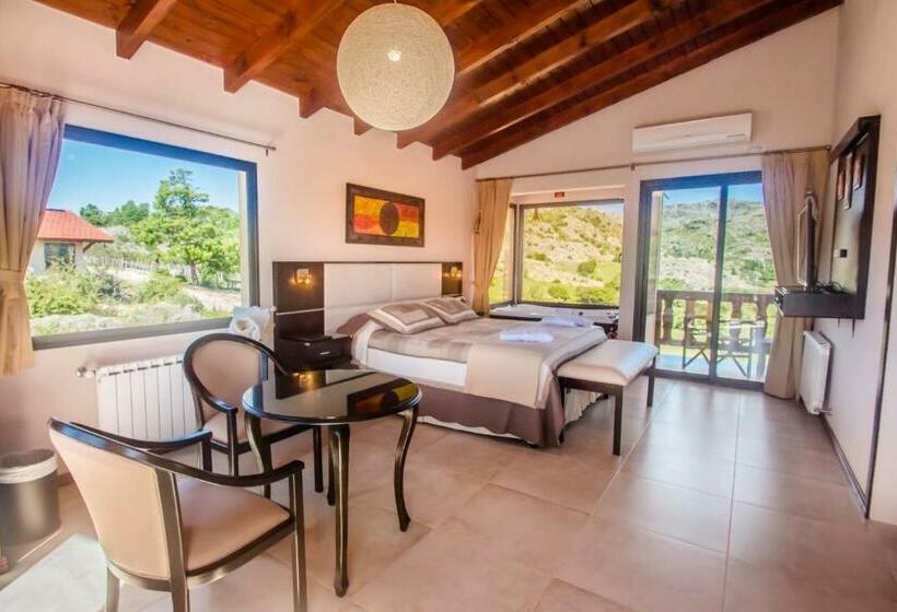 סוויטה, Aires Serranos   Suites