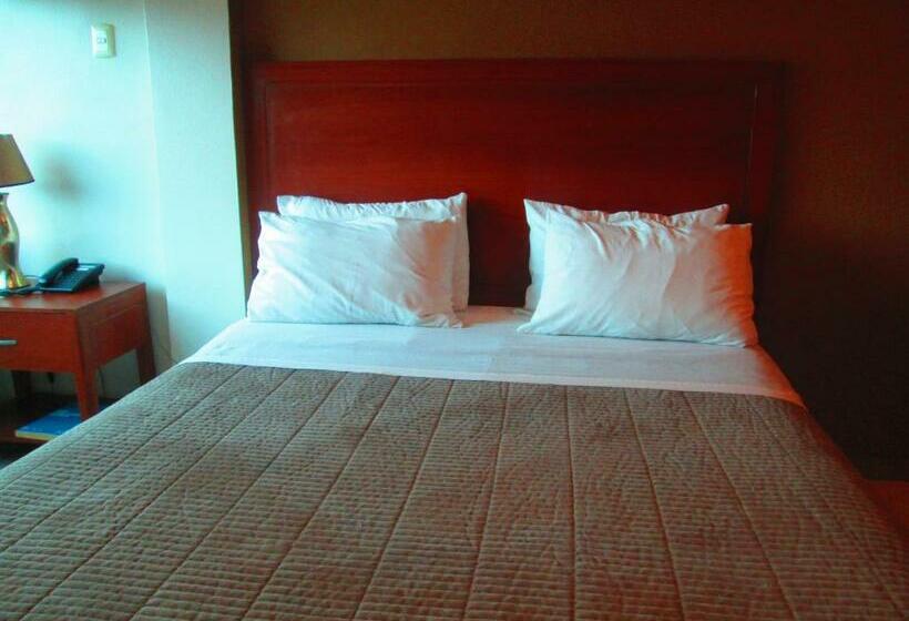 Quarto Estandar, Garzota Inn