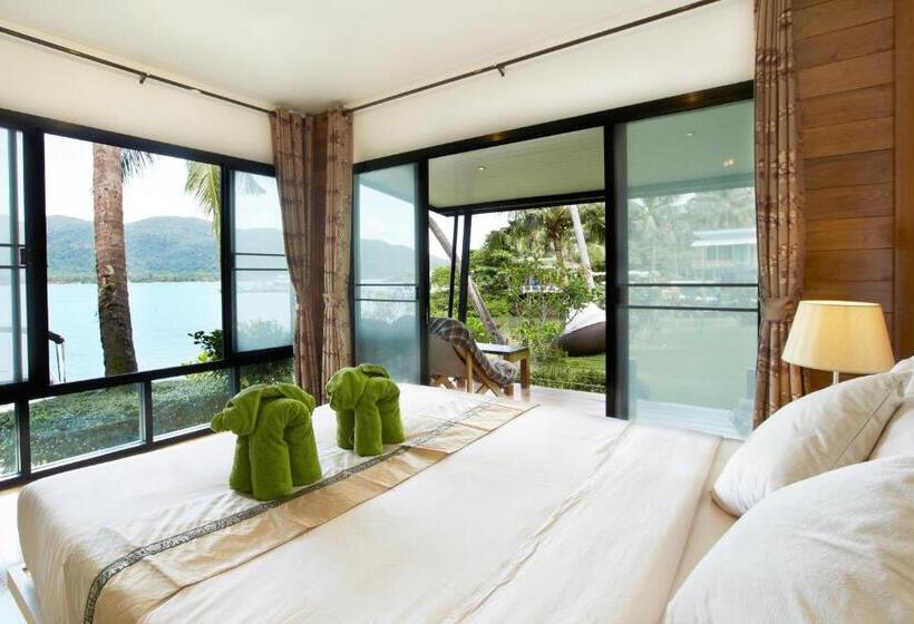 اتاق لوکس, Resolution Resort