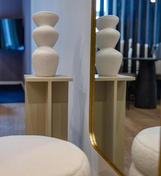 استودیوی استاندارد, Kalm Stay   A Design Apart