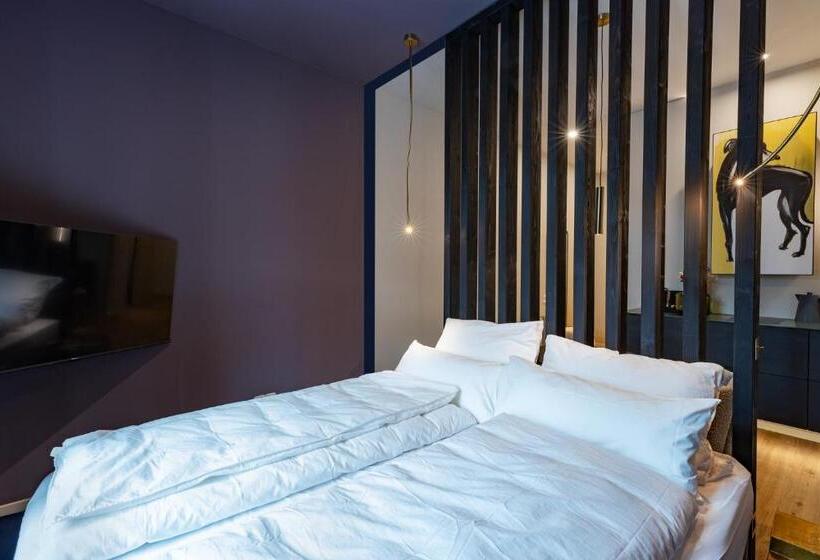 استودیوی استاندارد, Kalm Stay   A Design Apart