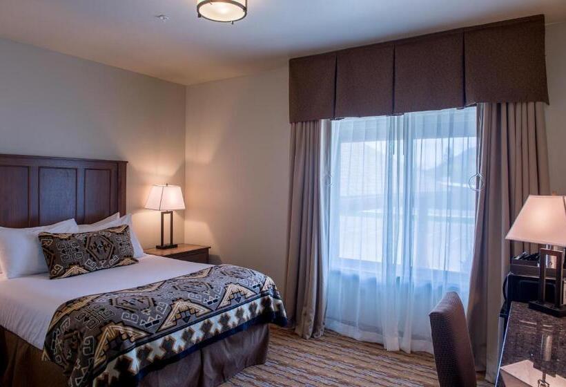 Люкс, Cedar Creek Lodge & Conference Center