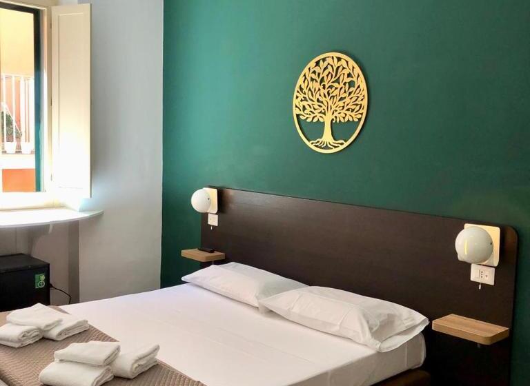 经济房, Il Piccolo Albergo Matera