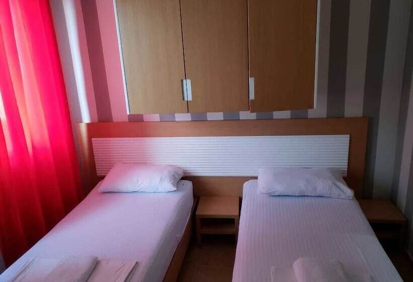 Standard Room with Balcony, Nacional