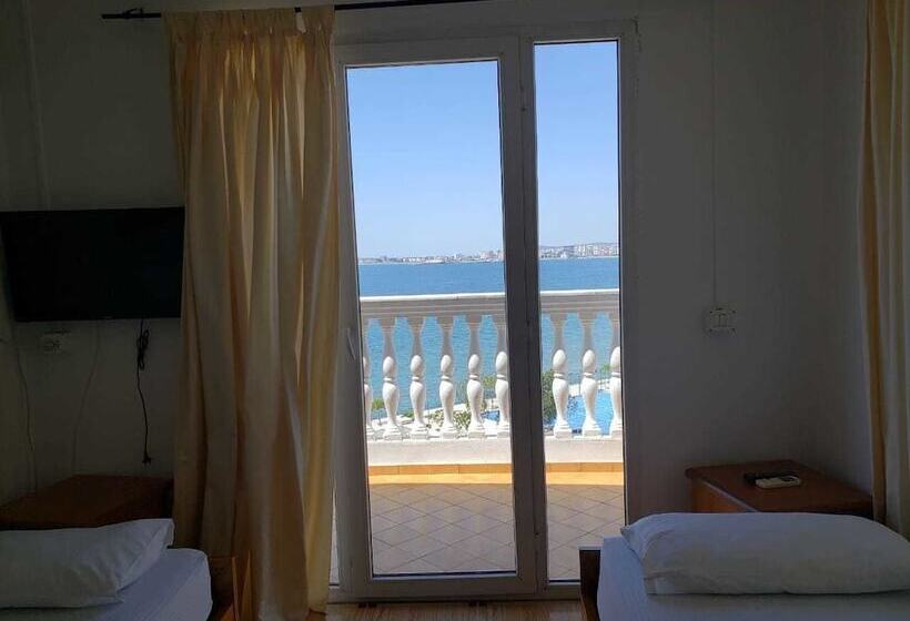 Standard Room with Balcony, Nacional