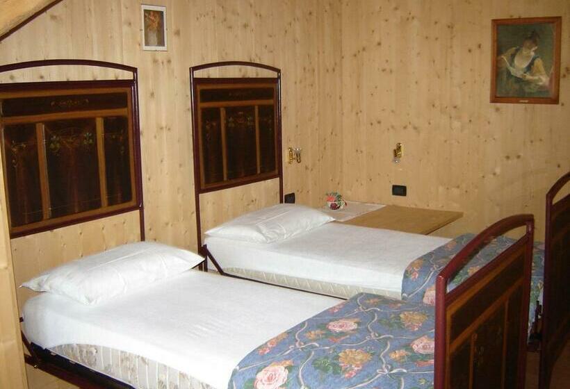 1 Bedroom Penthouse Apartment, Residenza Domino