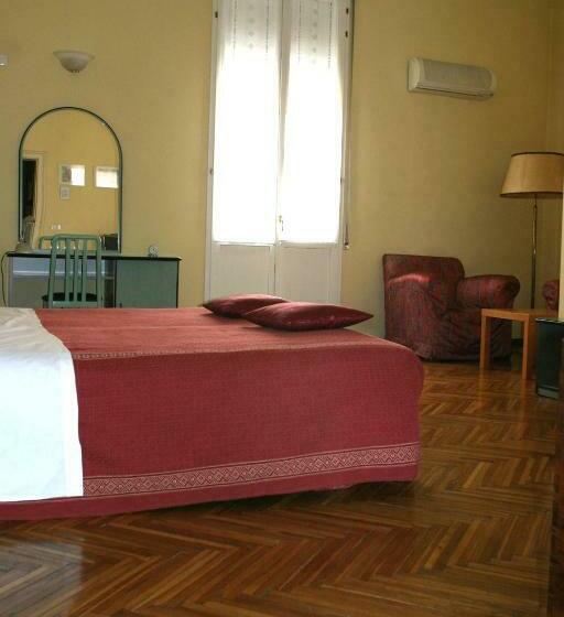 اتاق استاندارد پریمیوم سه تخته, Panorama Bologna Centro