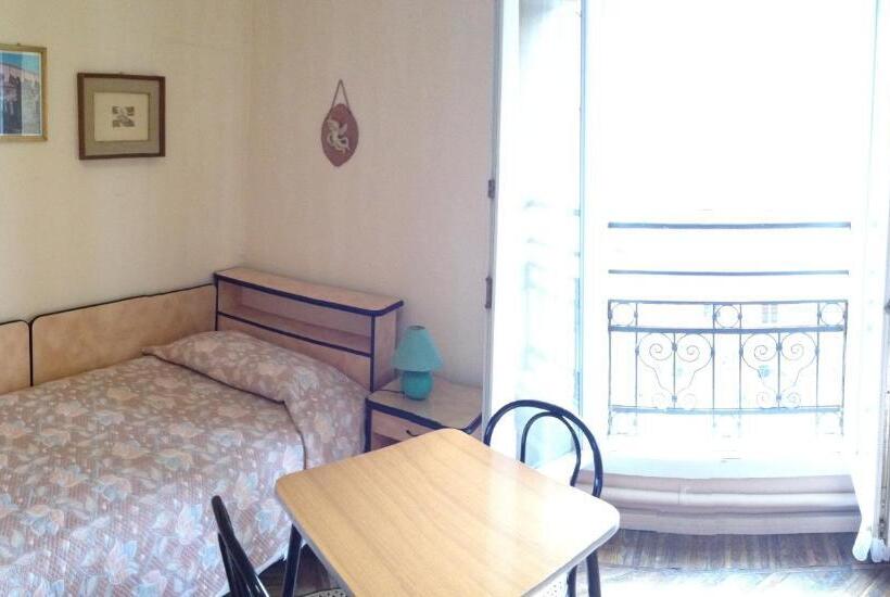 اتاق استاندارد یک تخته با سرویس بهداشتی مشترک, Panorama Bologna Centro