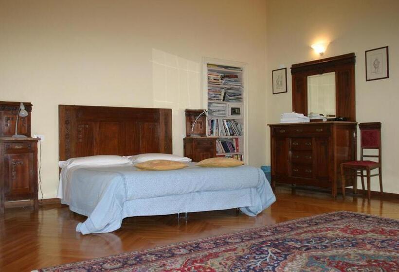 اتاق استاندارد سه تخته با سرویس بهداشتی مشترک, Panorama Bologna Centro