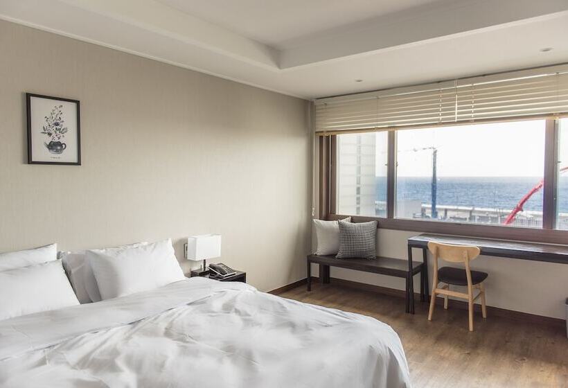 Номер Deluxe, Check Inn Hotel Jeju