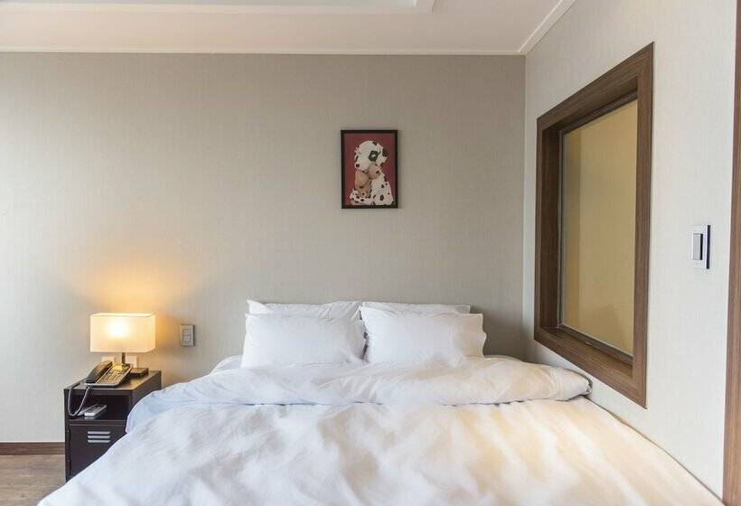 Номер Deluxe, Check Inn Hotel Jeju