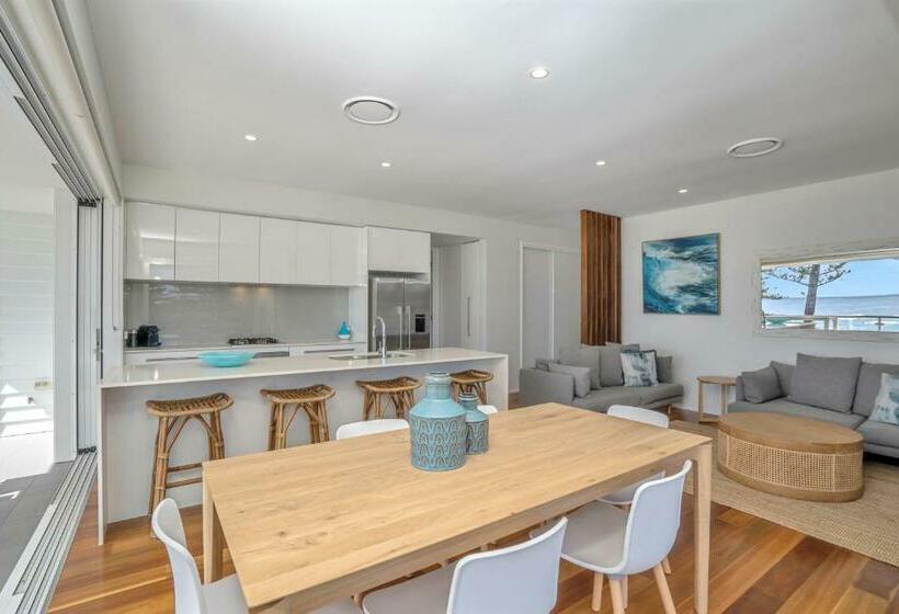 Апартаменты Deluxe 3 Спальни, Bujerum Apartments On Burleigh