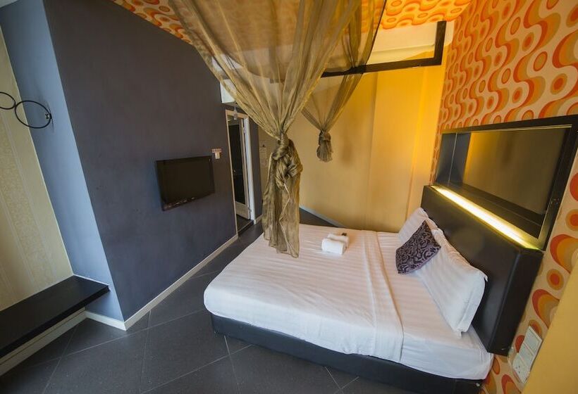 Deluxe Room, B&s Boutique