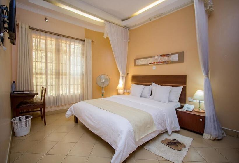 Standard Room, Capital Heights
