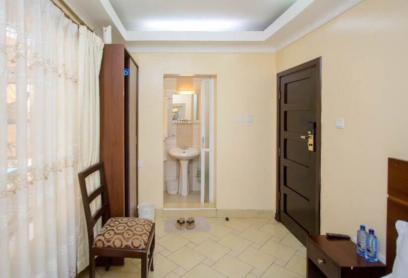 Deluxe Room, Capital Heights