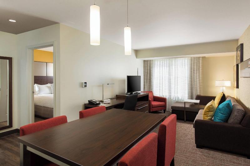 带大床的套房, Residence Inn By Marriott Denver Central Park
