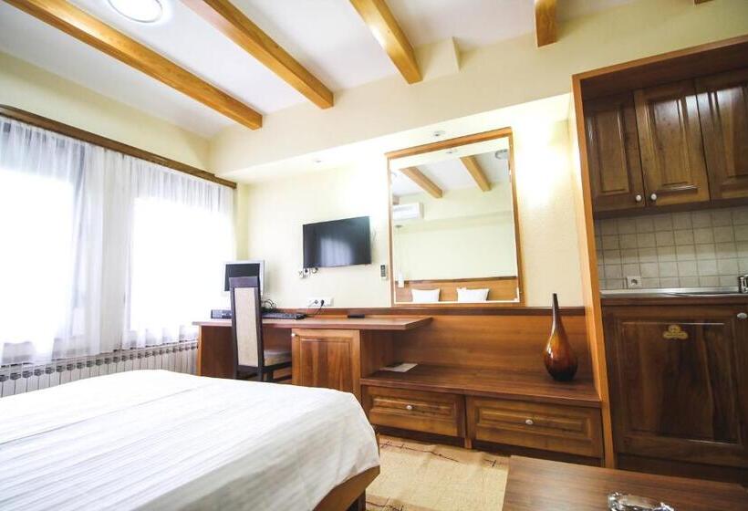 سوئیت 2 خوابه, Vila Vrbas