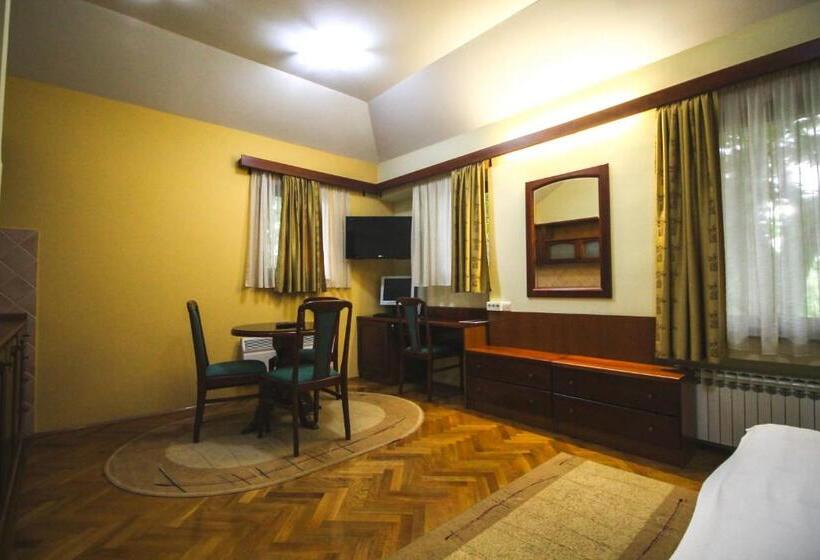 سوییت, Vila Vrbas