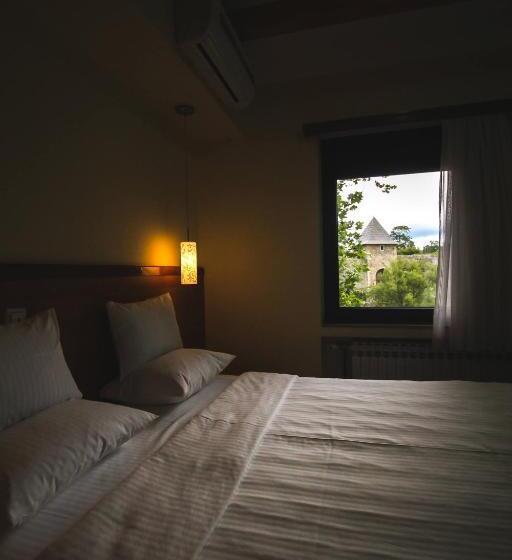 سوئیت 2 خوابه, Vila Vrbas