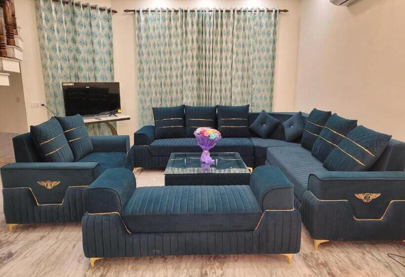 标准间, Regalia Home Sapphire Stay