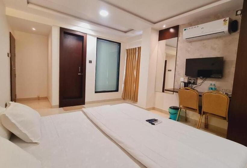 豪华房间, Elegance Inn