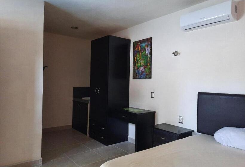 חדר סטנדרט נוף לבריכה, Luna Turquesa Hotel Apartments   Free Bikes