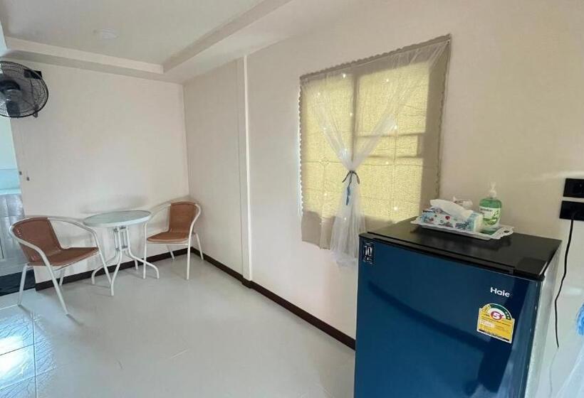 Номер Стандарт, Aiem Wilai Guesthouse