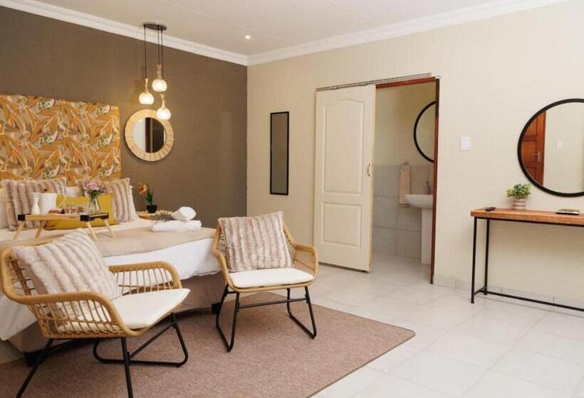 اتاق سوپریور, Lion S View Accommodation