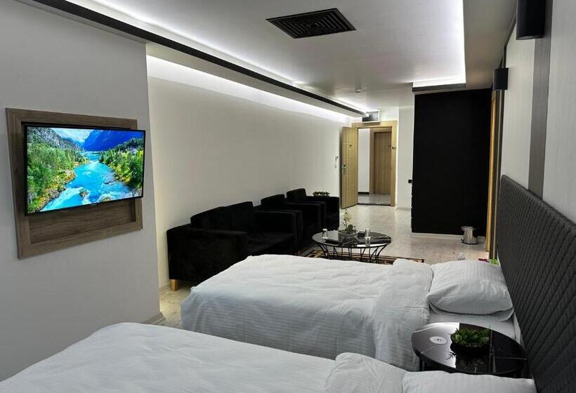 Президентский Люкс, Kt Home Hotel & Apartments