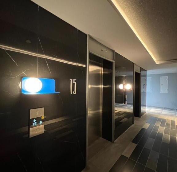 Студия Стандарт, Newly Renovated Apartement @ Collins Boulevard
