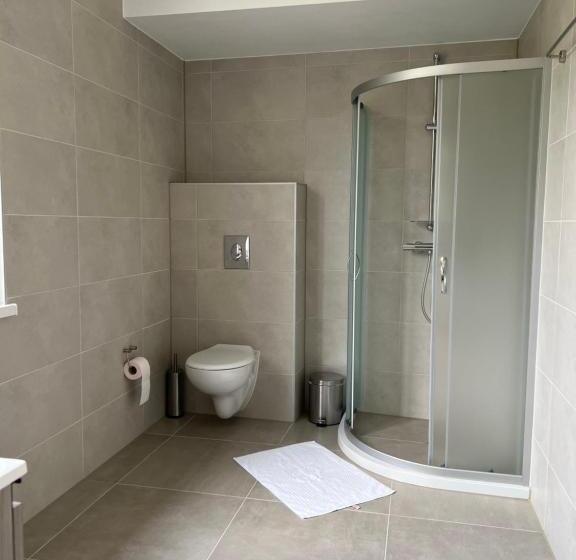 Chambre Standard Individuelle, комплекс маджарово