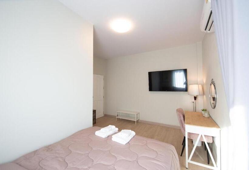 اتاق استاندارد, Sotay Hotel Lampang