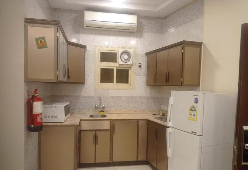Люкс, الفاخرية