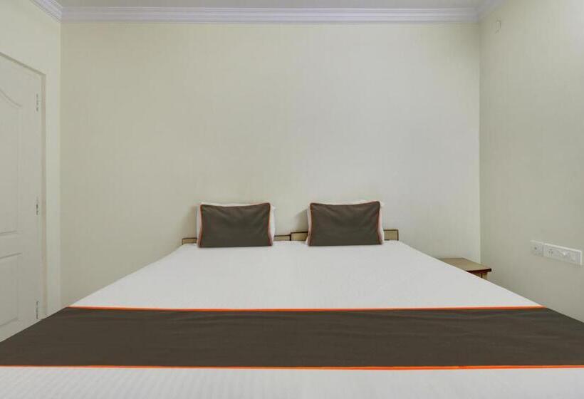اتاق استاندارد, Collection O Hotel Murali Heights