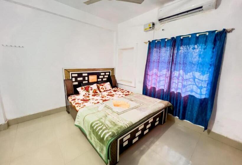 豪华房间, Goroomgo Nalanda Guest House