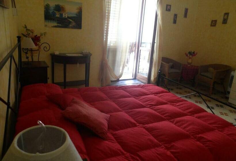 اتاق استاندارد با سرویس بهداشتی مشترک, B&b Il Vecchio Messina