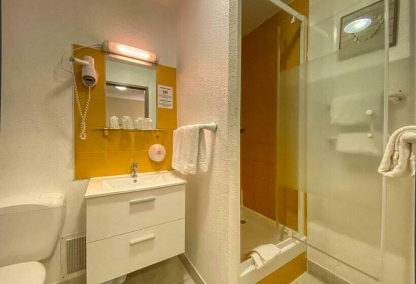 Семейный Номер, Hôtel Le P'tit Monde