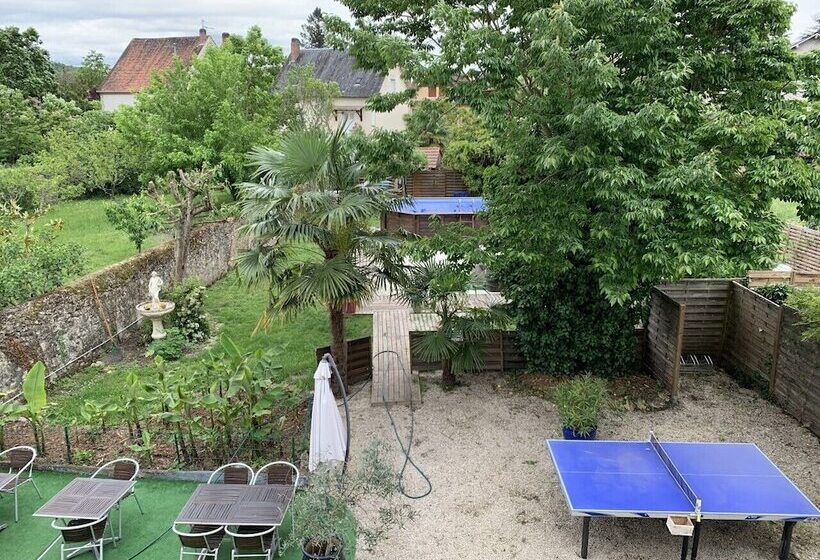 Номер Стандарт Вид на Сад, Hôtel Le P'tit Monde