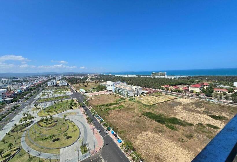 اتاق لوکس با تخت بزرگ, Ghé Home   Homestay Phú Yên