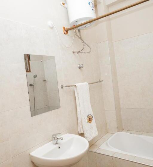 Номер Superior, Freeman Methodist Guest House