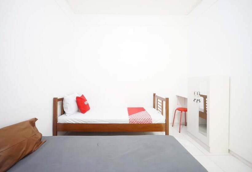 标准间, Homestay & Cafe Blessings Near Station Center Town Redpartner