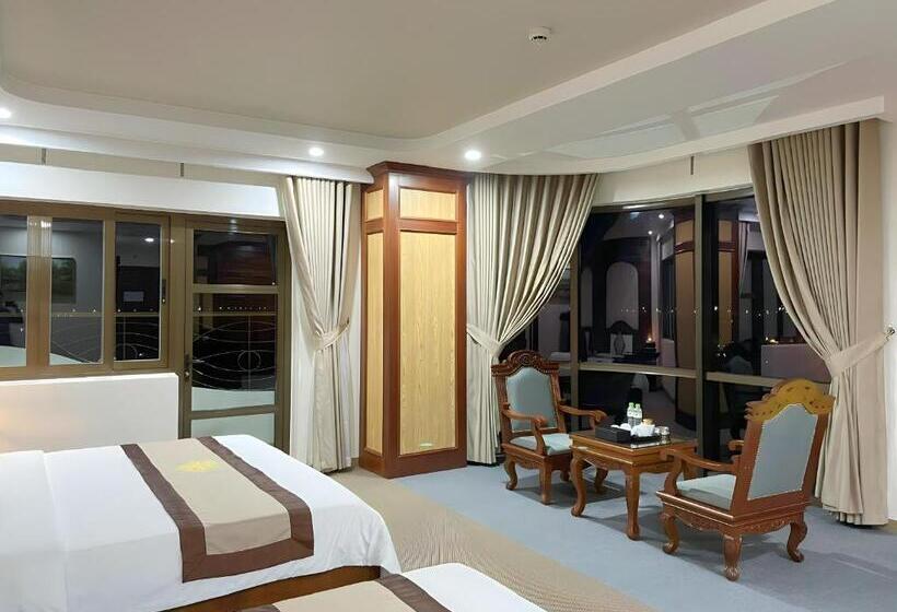 سوییت لوکس, Rex Hotel An Nhon