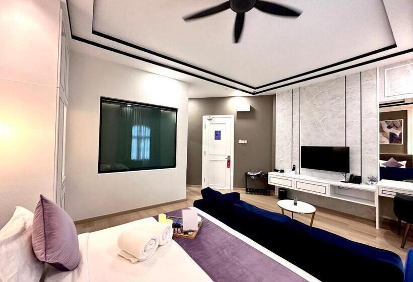 اتاق لوکس, Cameron Lavender Mansion By Play