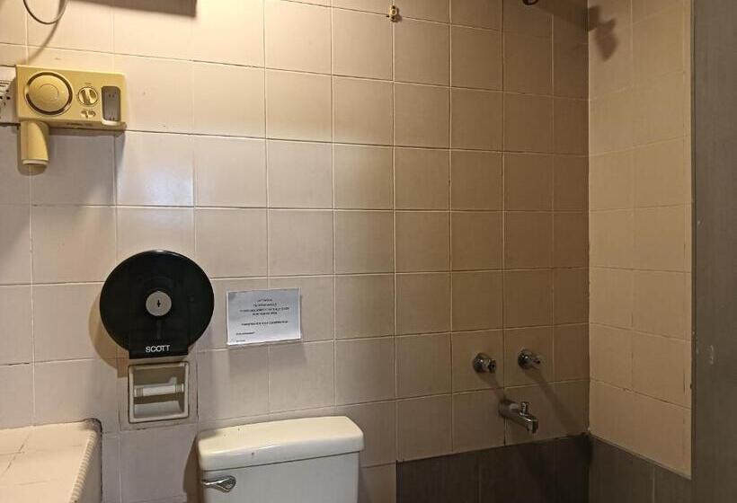 Люкс Премиум, Oyo 90860 Wawasan Inn