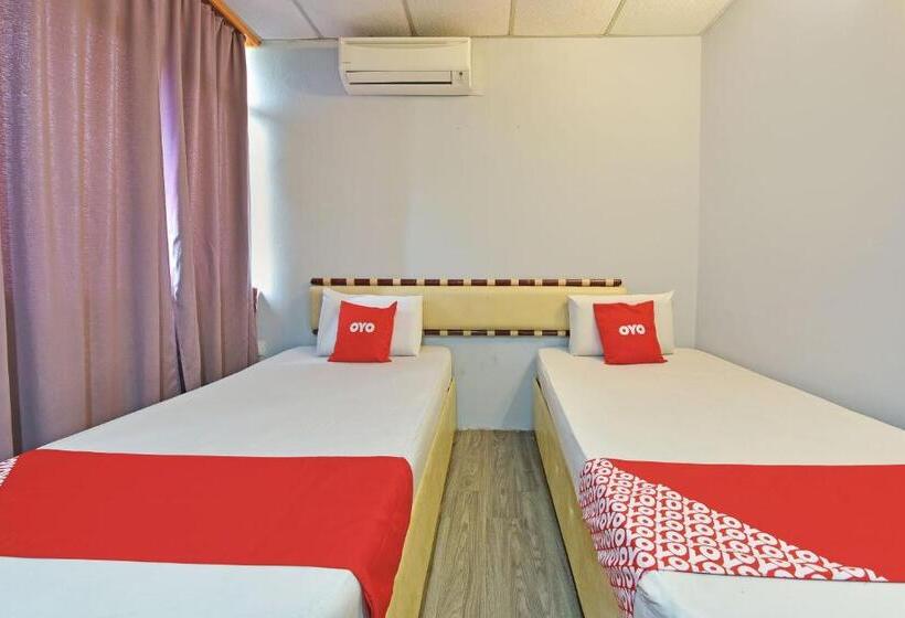 Номер Deluxe, Oyo 90846 Hotel Akasia